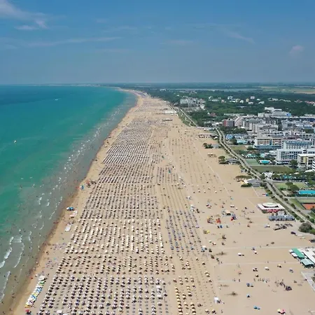 Cozy Flat In A With Swimming Pool * Bibione