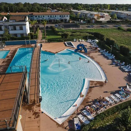 Cozy Flat In A With Swimming Pool