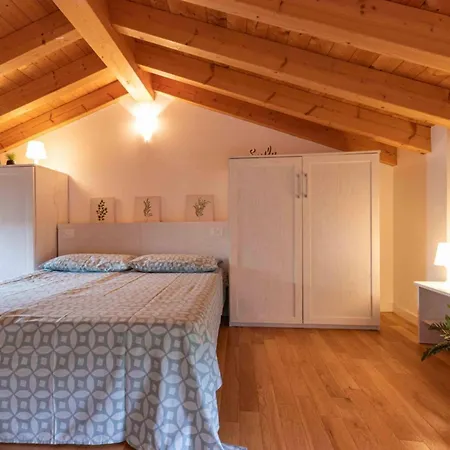 Apartamento Cozy Flat In A With Swimming Pool *