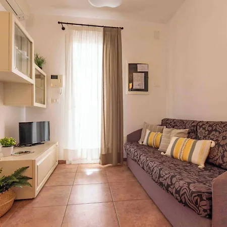 Cozy Flat In A With Swimming Pool Appartement Bibione